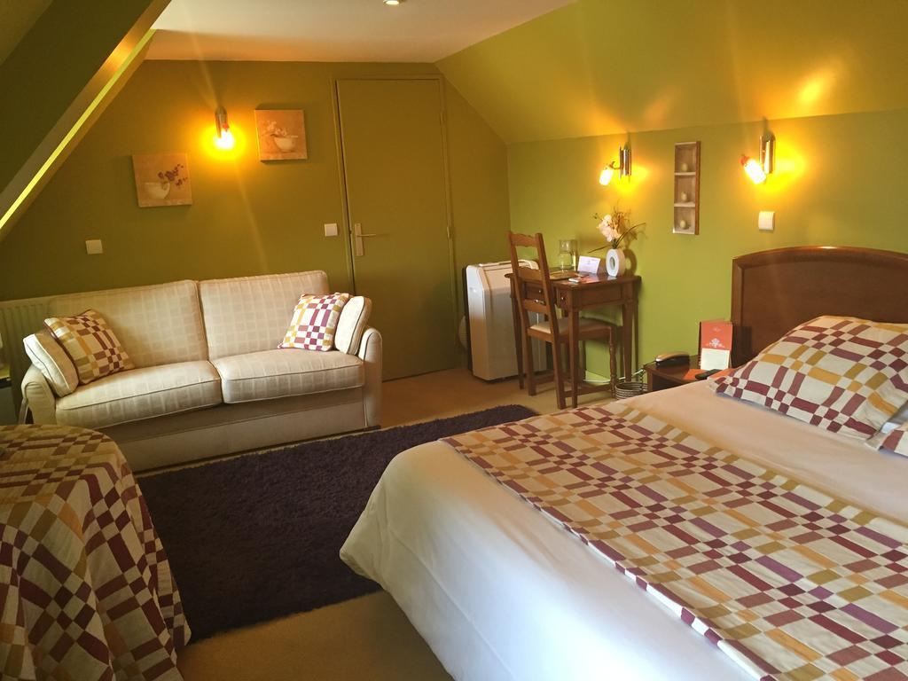 Auberge Du Cheval Blanc - Teritoria Selles-Saint-Denis Zewnętrze zdjęcie