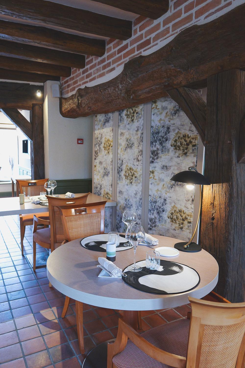 Auberge Du Cheval Blanc - Teritoria Selles-Saint-Denis Zewnętrze zdjęcie