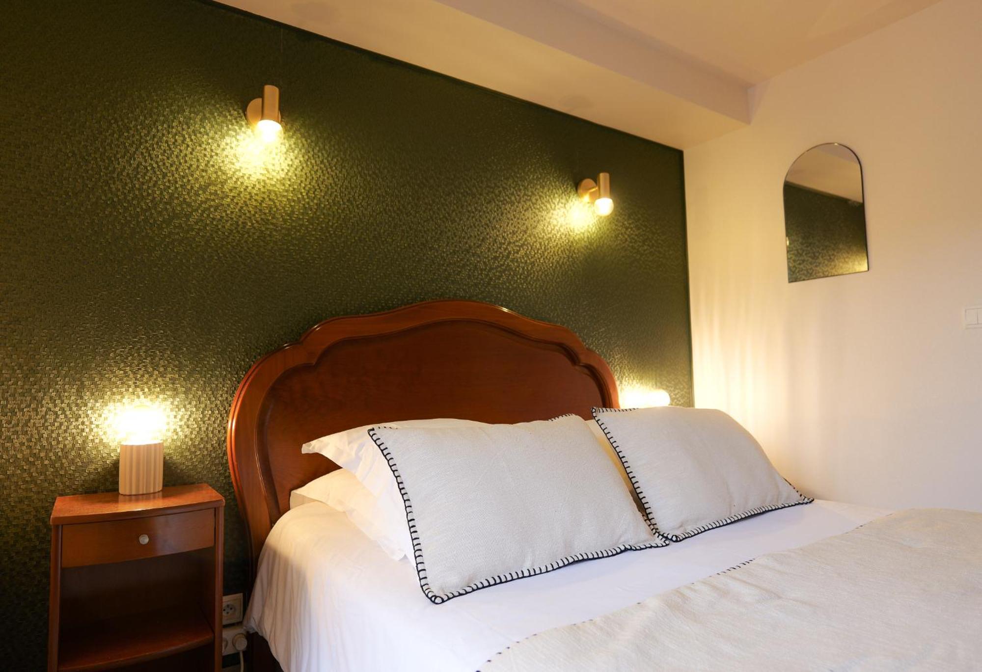 Auberge Du Cheval Blanc - Teritoria Selles-Saint-Denis Zewnętrze zdjęcie